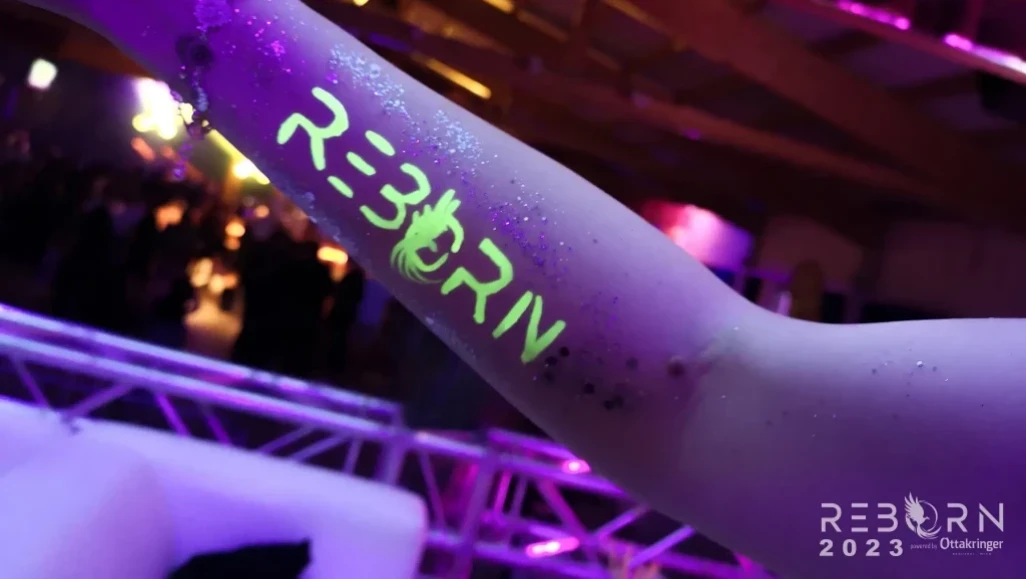 Reborn advertisement image 6